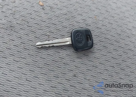 2003 Toyota Camry Le from USA, damaged, VIN 4T1BE30K03U670413